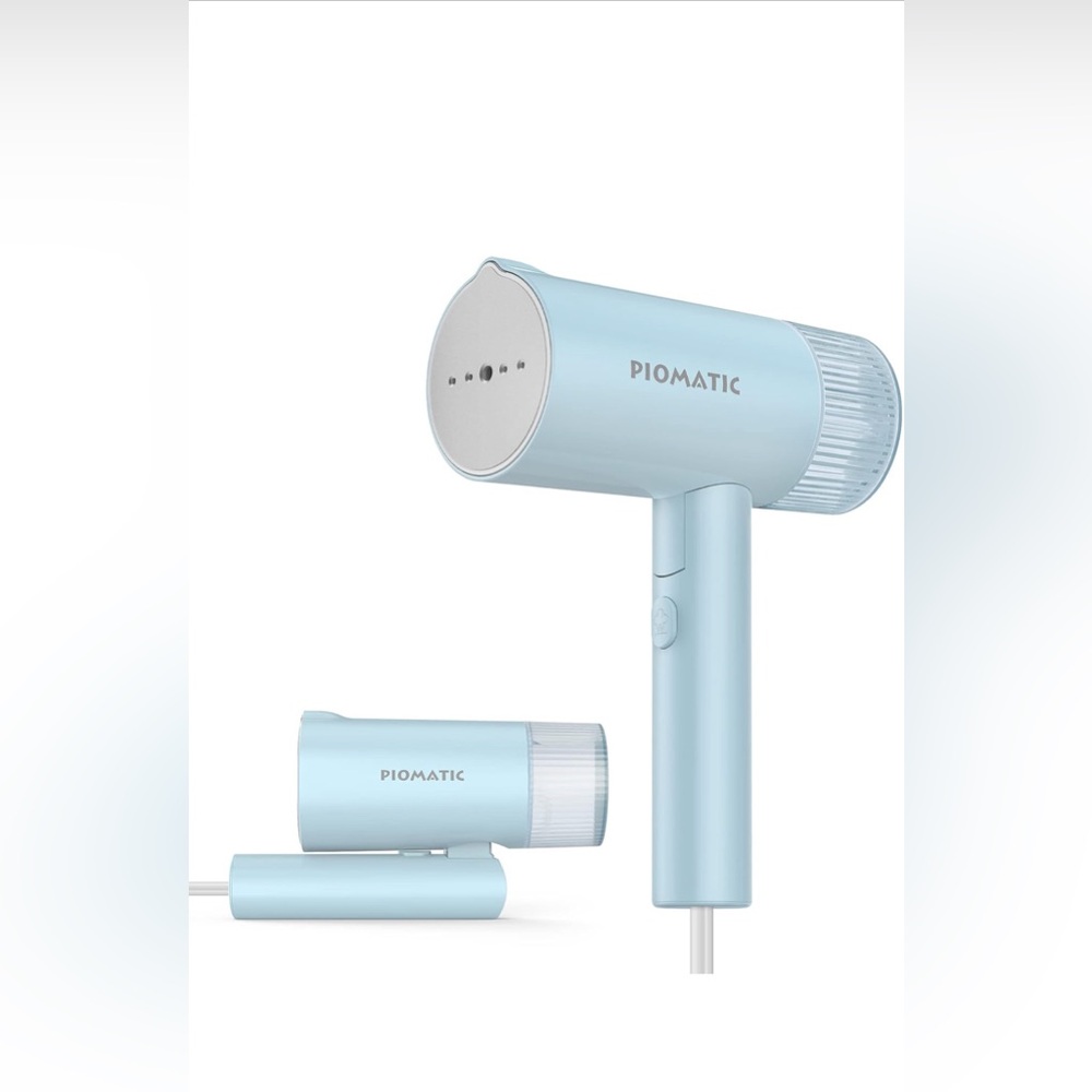 Piomatic Foldable Handheld Clothing Steamer. Brand new in box